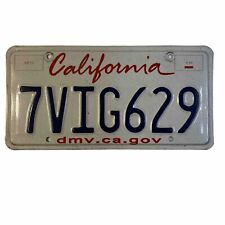 Vintage United States California Lipstick Passenger License Plate 7VIG629 picture