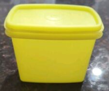 Vintage Tupperware Yellow Shelf Saver #1243-3 & Lid #1244-6 - GUC picture