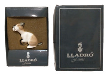 LLADRO “CURIOSITY” DOG SEATED GLAZED PORCELAIN FIGURINE #5393 RETIRED 1985 w/Box picture