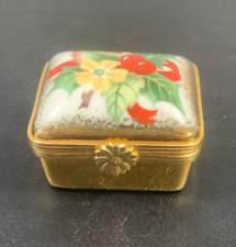 Artoria Limoges France Golden Mistletoe Trinket Box 1.5