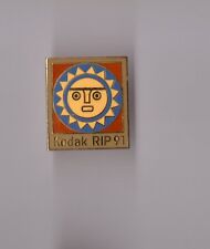 Photo / Kodak Pin's - RIP 91 (EGF Signed Demons & Wonders) picture