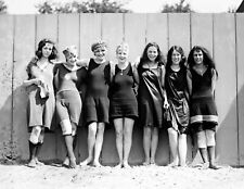 1920 Bathing Beauty Lineup Vintage Historic Retro Old Photo 8.5