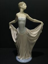 Lladro 5050 Dancer Ballerina Porcelain Figurine 12