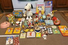 Vintage Lot Snoopy / Charlie Brown Collectables picture