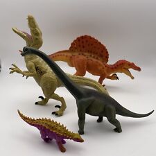 Lot Of 4 Vintage Dinosaur Action Figures Jurassic Park Carnegie Safari Collect A picture
