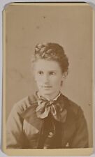 ANTIQUE CDV C. 1870s JOHN HOFSTRUM CO. GORGEOUS YOUNG LADY BOSTON MASSACHUSETTS picture