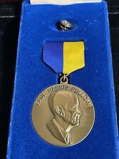 Vintage Paul Harris Fellow Rotary Foundation International Medal & Tie Tac Set picture