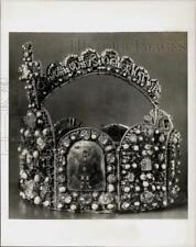 1950 Press Photo Famous crown of gold made in the 10th century for Emperor Otto picture