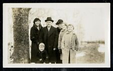 Vintage Photo FAMILY VISITS MACKINAC ISLAND - BAD AXE, MI 1931 picture