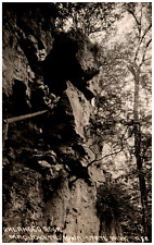 Postcard RPPC Balanced Rock Maquoketa Iowa State Park picture