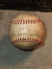 1943 WW2 signed baseball, game between 97th and 39th ORD. Co's RARE FIND picture