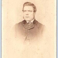 c1860s London, England Sideburns Cool Man CDV Photo Card Jakeway Camberwell H7 picture