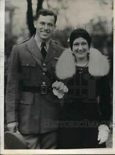 1933 Press Photo US Army Air Corps Lt Howard Sterling weds Helen Wainwright picture