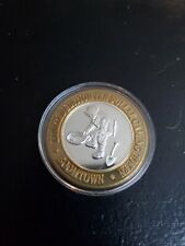 Limited edition $10 gaming Token BOOMTOWN. 999 PURE SILVER picture
