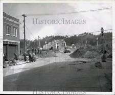 1954 Press Photo Bridge near Bonners Ferry, Idaho, where flooding was expected picture
