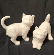 Vintage Porcelain White Cats Kittens Figurines 3 1/2