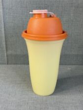 Tupperware Quick Shake Drink Mixer #844-26 with Lid and Insert Yellow & Orange picture