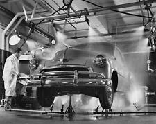 1951 CHEVROLET Water Leak Test ASSEMBLY LINE PHOTO  (209-E) picture