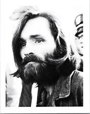 CHARLES MANSON 1989-95 Anngar International Who's Who? Canadian Game Card picture