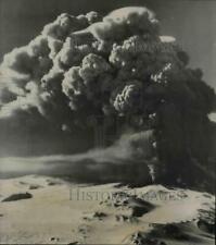 1947 Press Photo Huge clouds of smoke rise from Mount Hekla near Reykjavik. picture