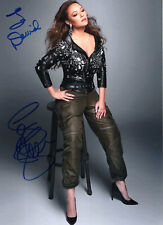 LEAH REMINI HAND SIGNED 8x11 PHOTO+COA      GORGEOUS KING OF QUEENS     TO DAVID picture