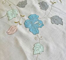 Vintage Madeira Hand Embroidered Linen Tablecloth with Appliqué Flowers  UU758 picture
