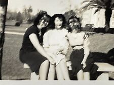 AYC Photograph Blurred Group Of Pretty Lovely Ladies Women Park 1940-50's picture