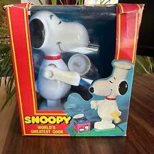 VINTAGE 1970's Snoopy Worlds Greatest Cook Wind Up Toy. Orig Package picture