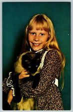 Postcard Amy Carter with Siamese Cat President Jimmy Carter's Daughter  picture
