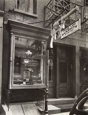 1937 Gunsmith, 6 Centre Market Place NY New York 8.5