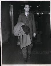 1946 Press Photo New York Edward McIntosh at Florence Zisser hearing NYC picture