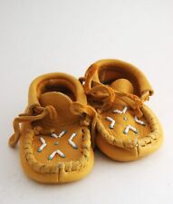 Vintage Native American Taos Mox Indian Maid Baby Moccasins Size 1 Beadwork Top picture
