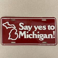 License Plate - Say Yes to Michigan - Red picture
