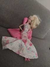 Vintage Barbie,hardly Played With,good Condition  picture