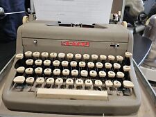 Vintage Royal Quiet De Luxe  Tan Crinkle  Portable Typewriter - 1950's picture