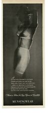 1946 Munsingwear Foundettes Girdles Women's underwear Lingerie Pinup Girl Ad picture