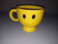 Vintage Retro Classic Large Yellow Smiley Face Happy Emoji Footed Coffee Cup Mug picture