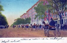 NEW YORK CITY - Seventh Avenue Showing Horse Drawn Carriages Postcard - udb picture