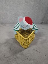 Avon Vintage Tiny Treat Holiday Basket - Merry Mouse picture