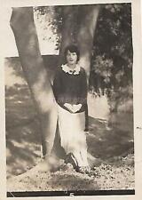 A WOMAN FROM BEFORE Vintage SMALL FOUND FAMILY PHOTO Original B+W 311 57 E picture