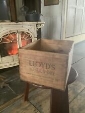 Vintage Lloyd's London Dry Gin wooden crate  bottle box Advertising Sign Country picture