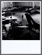 HAWKER HUNTER F6 RAF MAINTENANCE HANGAR ORIGINAL VINTAGE AIR MINISTRY PHOTO 34 picture