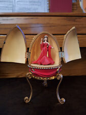 MATTEL BARBIE 2001 RED HOLIDAY CHRISTMAS EGG MUSIC BOX COUNTESS OF RUBIES picture