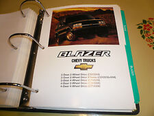 2001 Chevrolet Blazer Product Portfolio Pages Facts picture