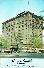 Roger Smith Hotel, Washington DC- Vintage Chrome Postcard picture