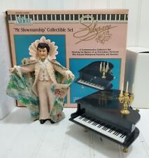 Vintage 1988 ALDON Liberace MR. SHOWMANSHIP Figurine Statue & Piano Music Box picture