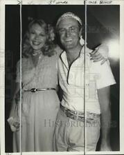1976 Press Photo Cathy Chamberlain with Peter Allen at New York's Bottom Line picture