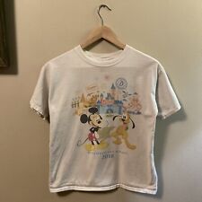 2018 Disney Parks Youth Large T-Shirt Discover the Magic Mickey and Friends picture