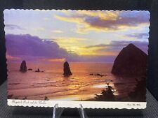 POSTCARD: Haystack Rock At Cannon Beach Oregon K7 ￼ picture