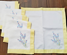 Home Presents Napkins 6 White Embroidery Blue Flowers Yellow Satin Border 12x12